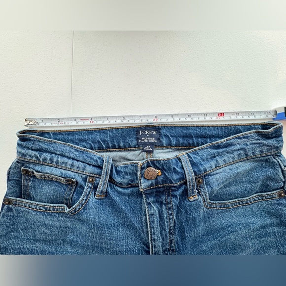 J. Crew Mid Rise Flare Crop Jeans Size 27 - Picture 8 of 9